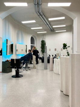 CHRISTIAN MÜHLBAUER